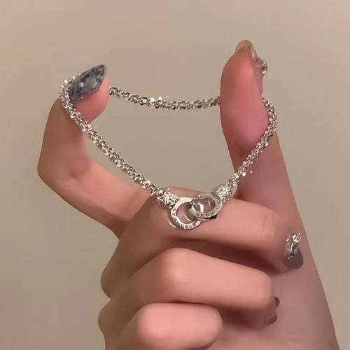 环环相扣手链女轻奢高级感手链小众简约百搭设计感洋气手镯配饰品