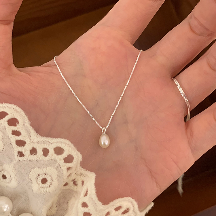 珠珠项链吊坠女款2025新款锁骨链颈链女生高级感气质配裙子配饰品