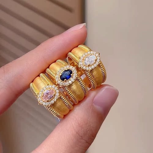 新中式鸽子蛋闪钻宽面拉丝戒指
