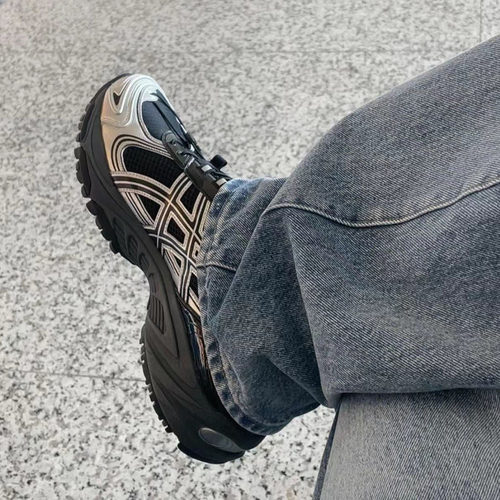 春夏季户外运动鞋复古绑带徒步鞋