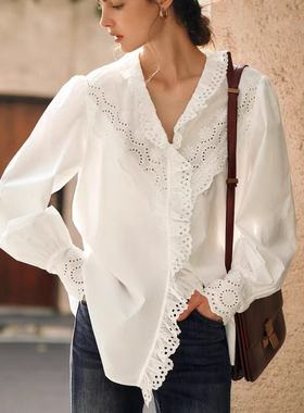 七七设计领重工刺绣镂空衬衣真的超美超仙的一件上衣衬衫A9679