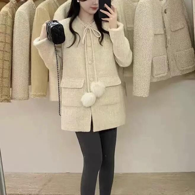 七七店瘦百搭圆领长袖羽绒拼接羊毛外套羊毛外套(含43羊毛)3670