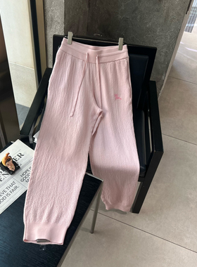 七七设计早春少女粉肌理感抽绳舒适休闲裤（含100羊毛）七M260109