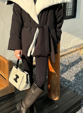 七七家看保暖短款白色女冬穿搭厚保暖羽绒服外套(配腰带)816Hers