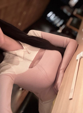 韩女*升舱tips*挖空显胸大性感拼色镂空针织打底上衣T恤