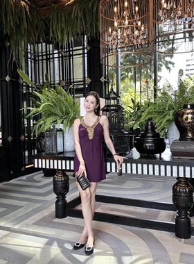 *埃及艳后*古早酱紫色镶金钉珠异域风情挂脖连衣裙