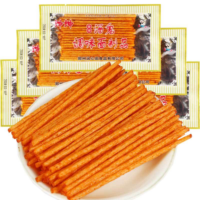 宝宝8090后怀旧坤坤酒鬼辣条能量棒辣条脆辣片过桥米线香辣大辣棒