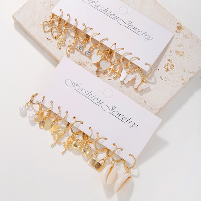 2023年新款女贝壳花朵耳扣耳环