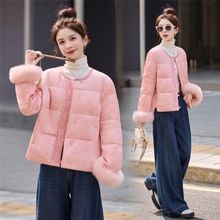 真狐狸毛重工刺绣钉珠短款 2025冬季 新中式 新款 羽绒服P370 女装