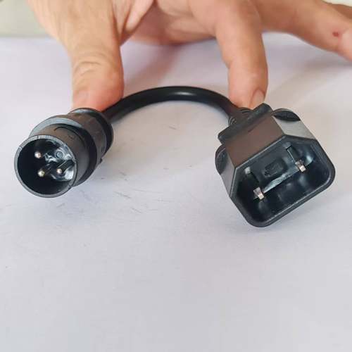 充电转接线卡侬头插头