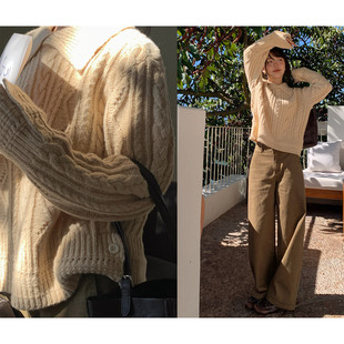 一三良品小个子 韩系复古杏色温柔麻花纯色翻领毛衣针织衫上衣女