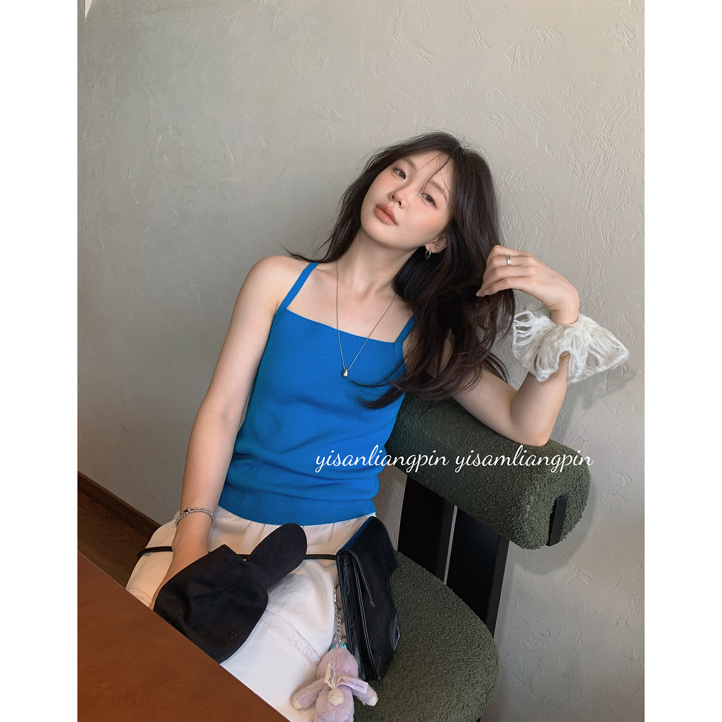 蓝色吊带针织背心女夏外穿上衣图片