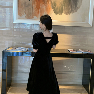 黑丝绒连衣裙 赫本风收腰气质泡泡袖 13良品小个子 晚宴礼服年会裙