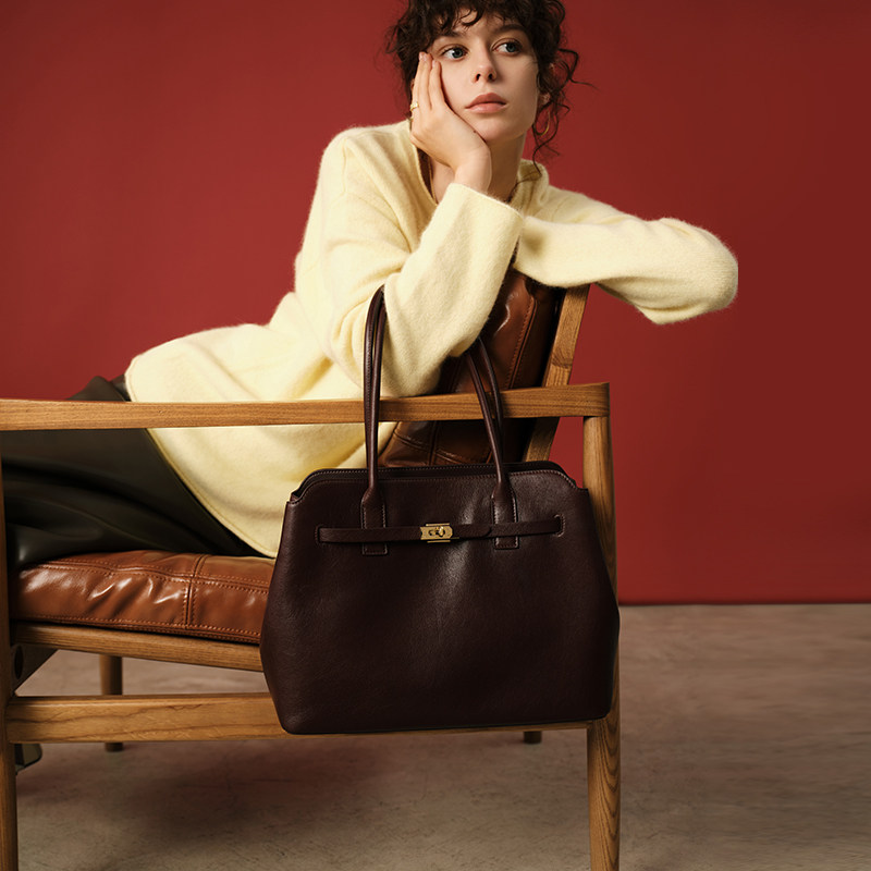 ELLE女包2025新款包包高级感手提单肩包大容量托特包通勤百搭大包,箱包皮具/热销女包/男包,托特包,淘宝优惠券,粉丝福利购,淘宝优惠卷