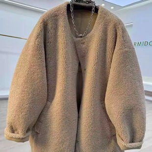 宽松休闲百搭长袖 新款 上衣2 300斤胖MM韩系一体皮毛外套女冬季 大码