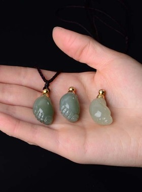 和田玉小脚丫知足常乐或香水项坠