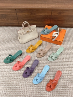 2025新款网红羊皮拖鞋女夏外穿时尚平底真皮ins潮一字拖沙滩凉拖