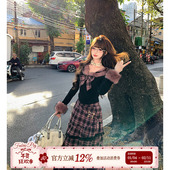 甜酷风黑粉色格纹半身裙套装 织物猪 莓果丝绒 女冬毛领上衣两件套