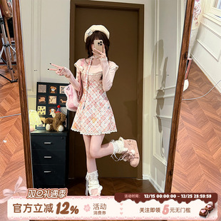 格纹短裙子 甜美风拼接波点连衣裙女初秋针织长袖 织物猪 粉莓奶糖