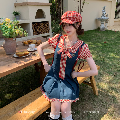 甜美风红色格子连衣裙女减龄短裙