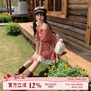 织物猪 甜美风红色格纹连衣裙女春夏收腰显瘦露肩短裙子 甜莓樱桃