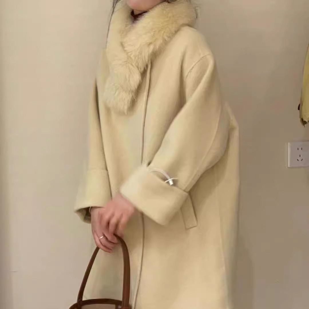 温柔风狐狸毛领围脖双面羊毛绒