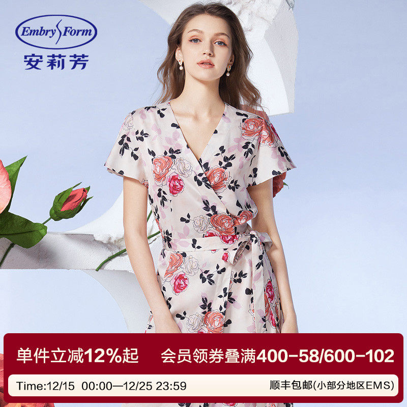 【玫瑰园】安莉芳专柜新品薄款印花睡裙女士V领短袖家居裙EL005