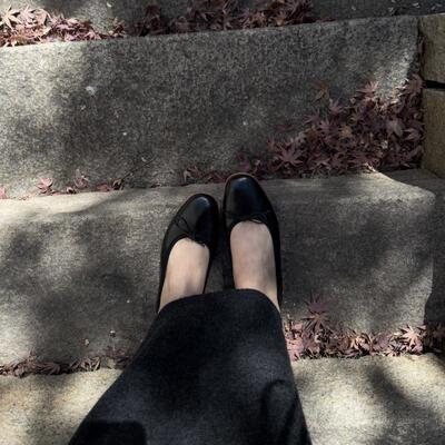 凝脂黑古典手工芭蕾鞋