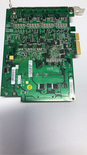 康耐视CFG-8704E-10-0001 带四个康耐视相机