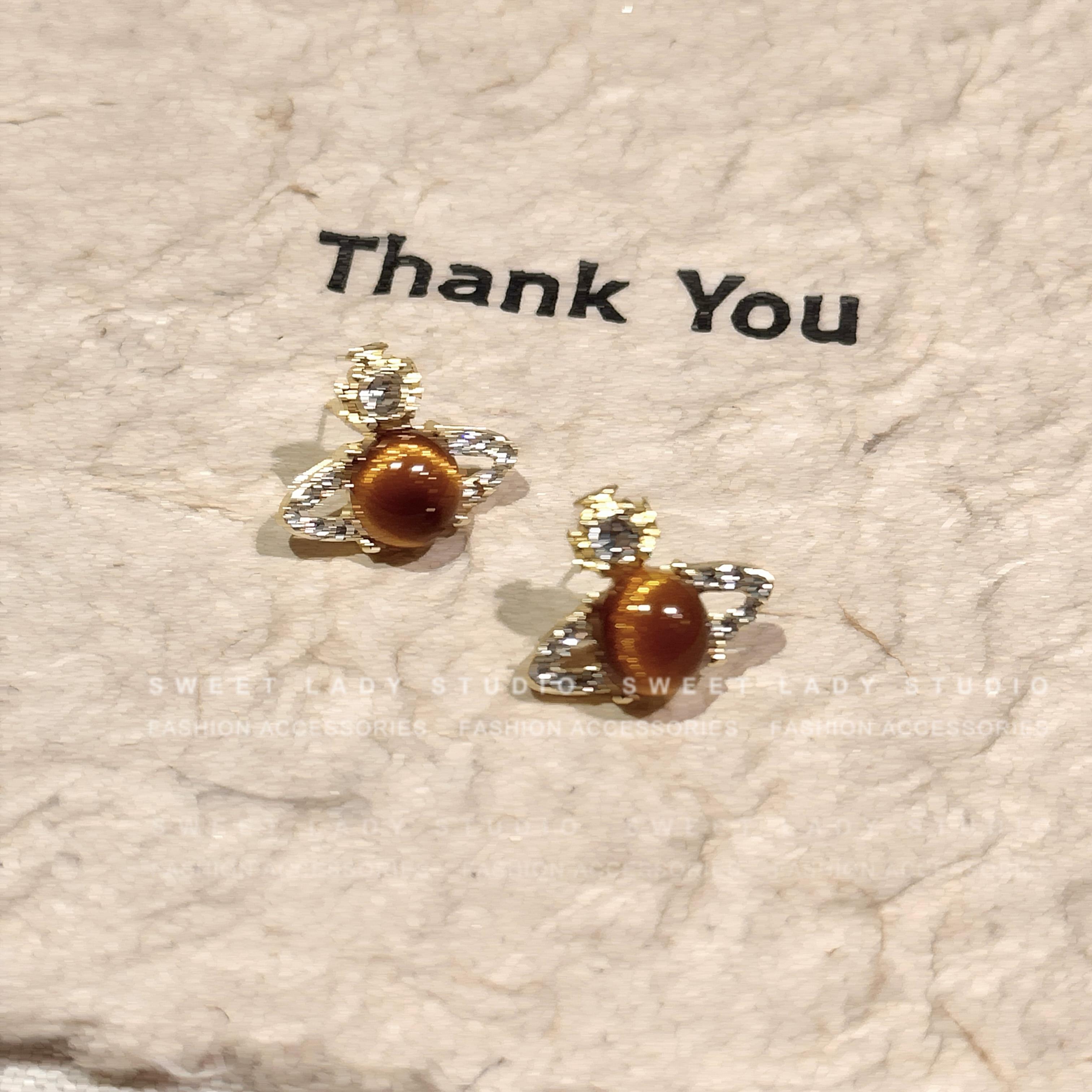 秋冬新款虎眼石土星耳钉轻奢高级感通勤百搭精致复古独特耳环耳饰