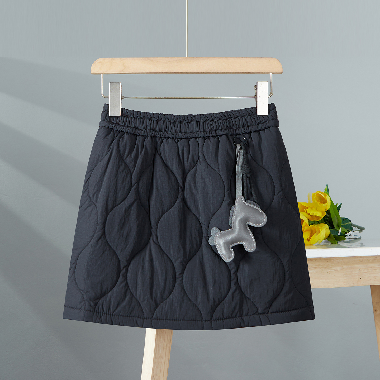 加厚半身裙菱格夹棉防走光