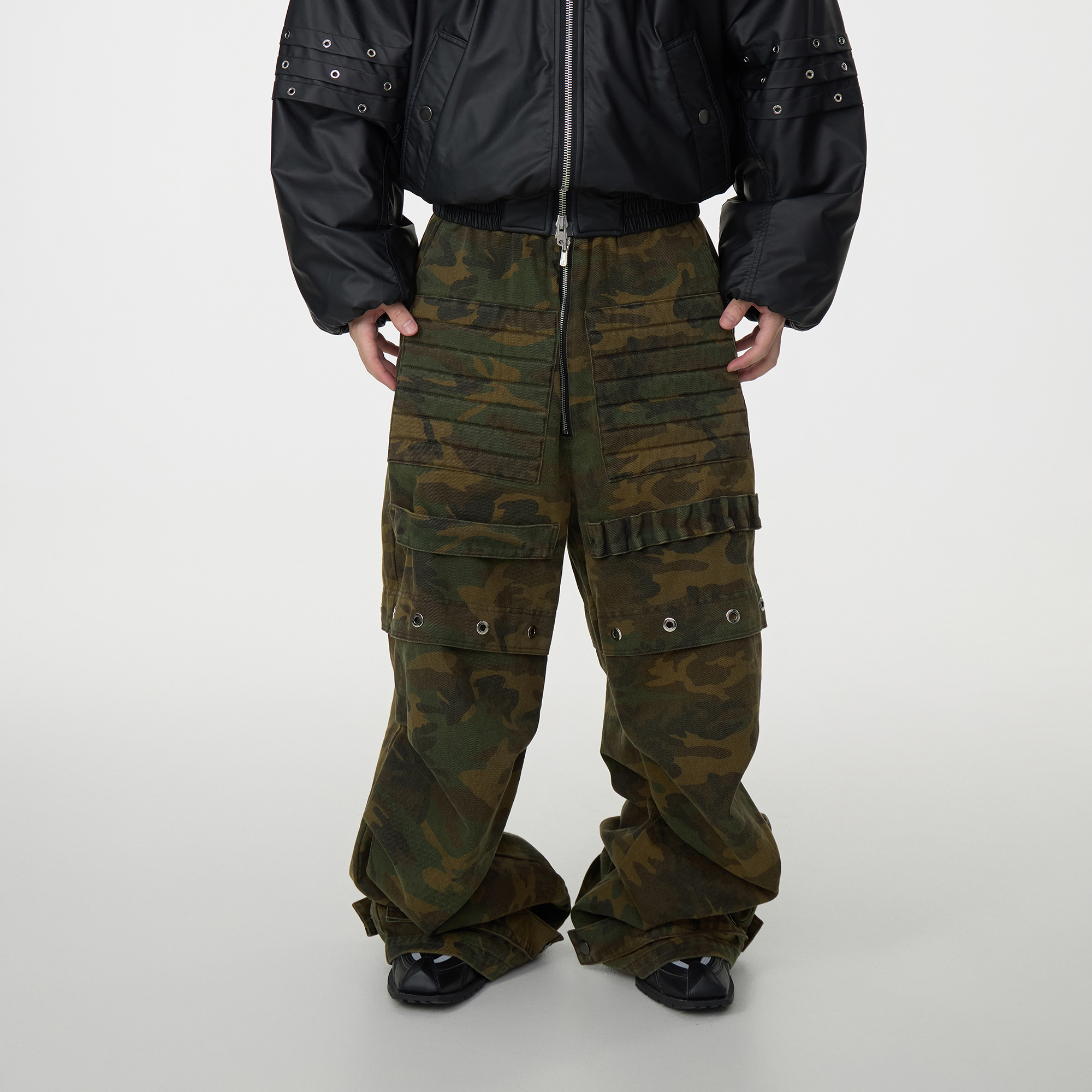 ASTT25FW水洗做旧绿迷彩长裤