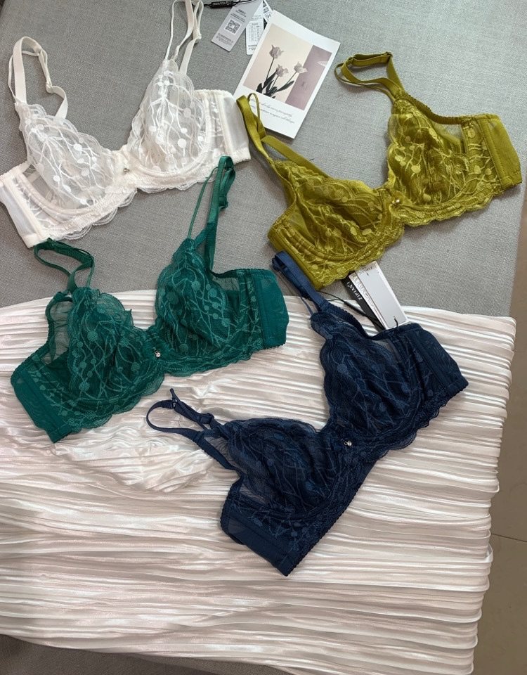 全罩杯 超薄 水晶杯文胸软钢圈大胸显小 双肩带 纯色性感蕾丝透气