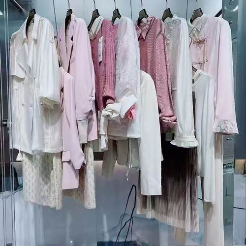 娟宝家品牌撤柜高端衣橱（不退不换）