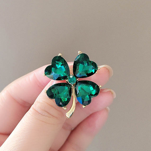 小巧精致幸运四叶草胸针女奢华气质祖母绿胸花别针扣小众衣服配饰