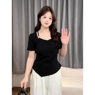 大码 胖mm显瘦遮肉收腰不规则上衣0726d 镂空v领正肩短袖 t恤女夏季