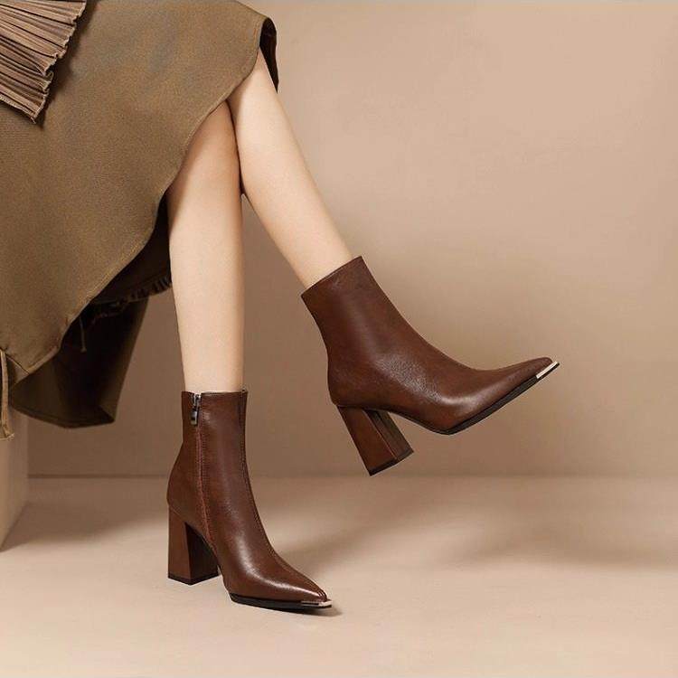 春秋巨好看洋气属头短靴女单靴尖头粗高跟个性气质百搭时0121ud,女鞋,时装靴,淘宝优惠券,粉丝福利购,淘宝优惠卷
