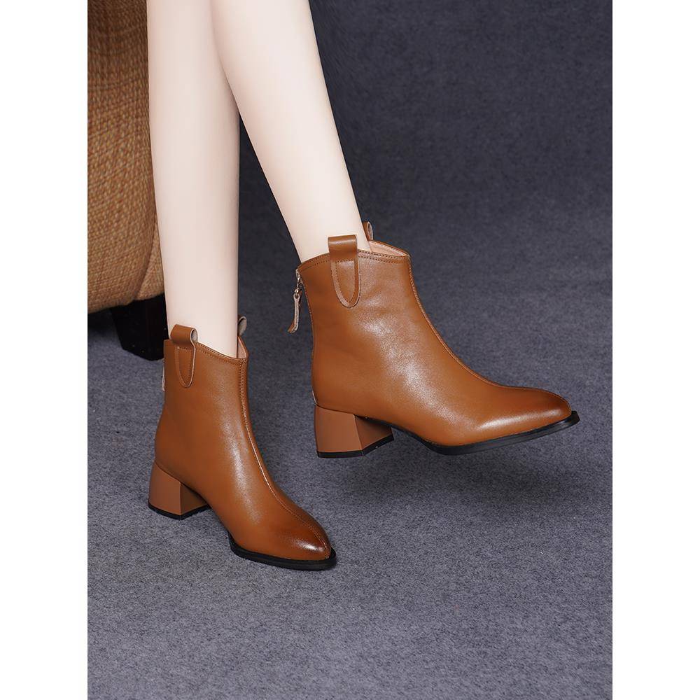 尖头短靴女2025新款秋冬季中高跟皮鞋秋冬粗跟女鞋踝靴马丁1104h