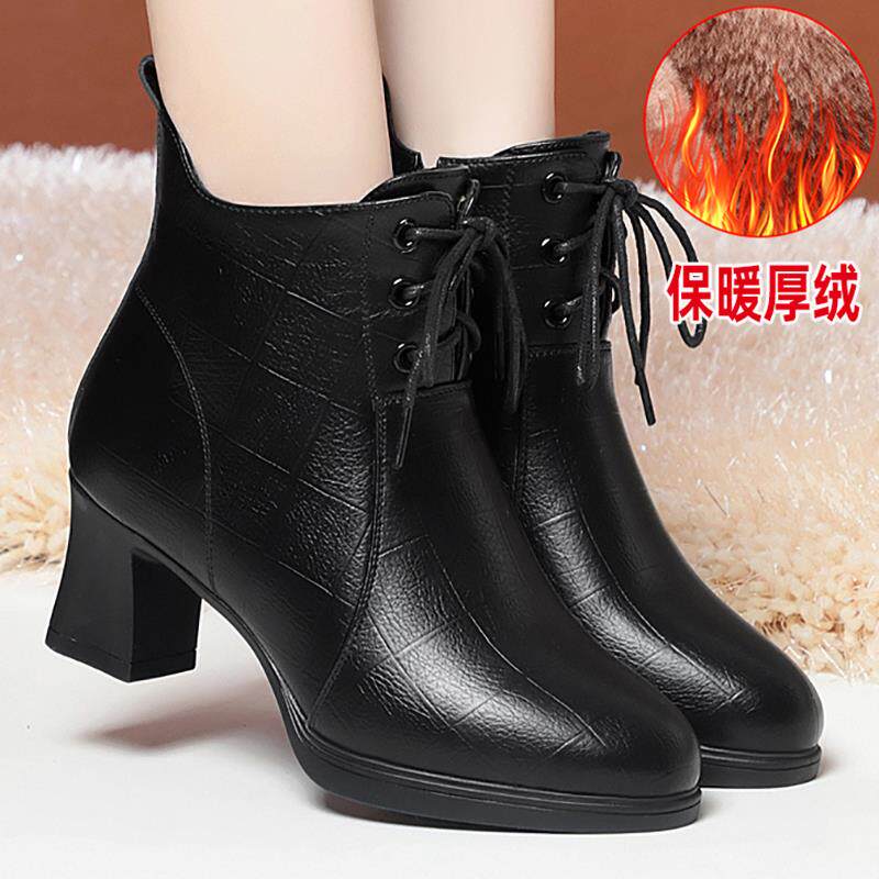 加绒鞋中年妈妈鞋软底保暖短靴中老年皮鞋女鞋鞋女靴秋1029h