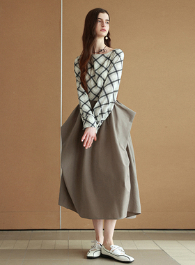 相对纶/显锁骨一字领格纹拼接气质简单大方巨好看小众连衣裙