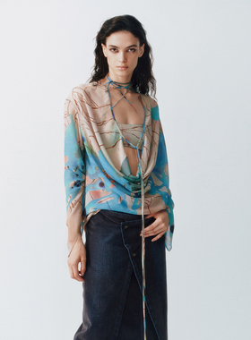 LUCENCY25AW 垂感真丝荡领罩衫艺术印花遮肉百搭外穿内搭