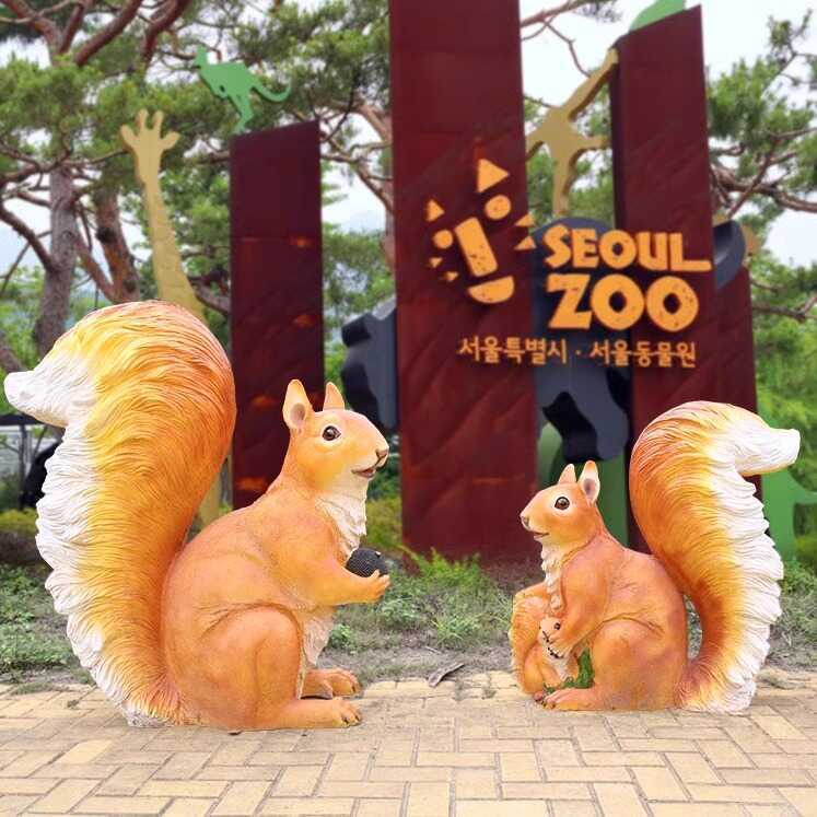 庭院花园摆设创意可爱动物仿真兔子办公室书柜卡通树脂装饰品摆件