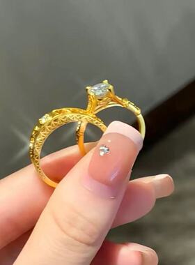 越南沙金埃菲尔铁塔对戒情侣款戒指蛇年黄金色求婚指环情人节礼物