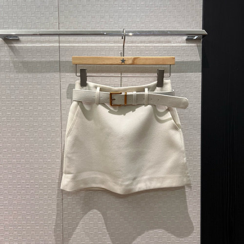 气质修身减龄百搭腰带装饰包臀短裙半裙