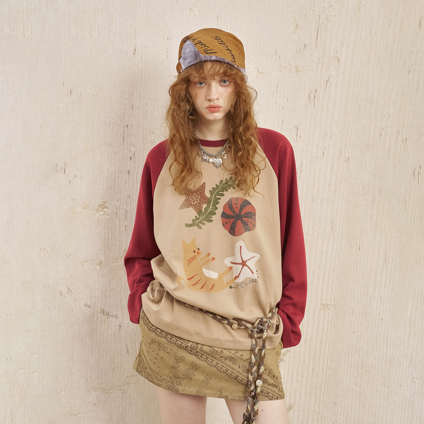 DIDDIMODA 海洋漂浮小猫印花薄款插肩袖撞色宽松长袖T恤早秋上衣