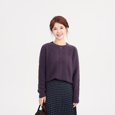 REST HEART 2025秋冬新品 圆领复古绞花套头毛衣