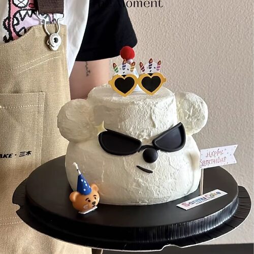 立体墨镜小狗生日蛋糕装饰插件