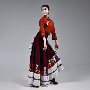 藏族舞蹈演出服装 红色大摆裙民族独舞练习裙成人艺考舞蹈服半身裙