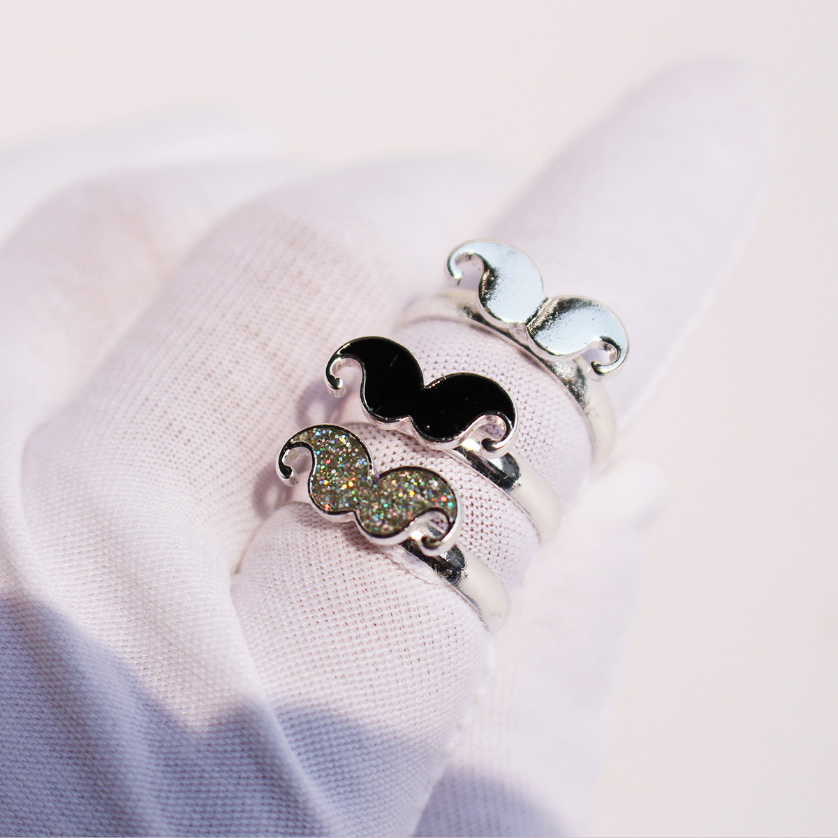 Sparkle & Whimsy: Adorable Glitter Mustache Ring Set Trio! - Product image 2