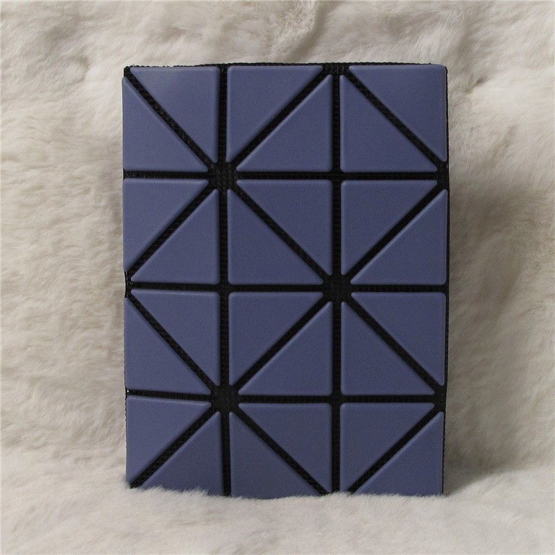 日本ISSEY MIYAKE三宅一生双色零钱包卡包名片包对折 北京现货